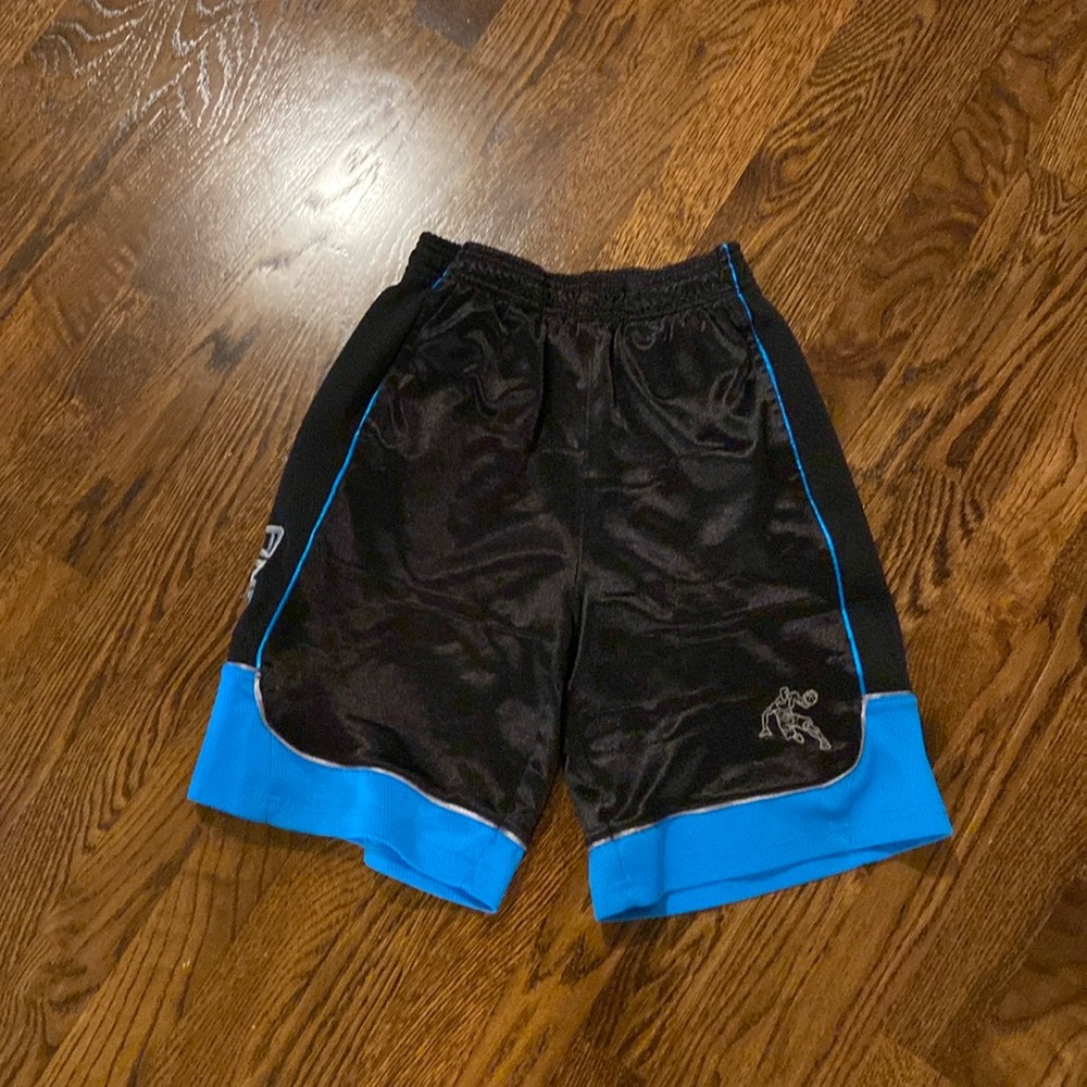 AND1 BASKETBALL SHORTS